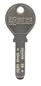 ein edelstahlfarbener Schlüssel mit Silca Aufschrift